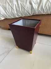 Leather Dust bin 02