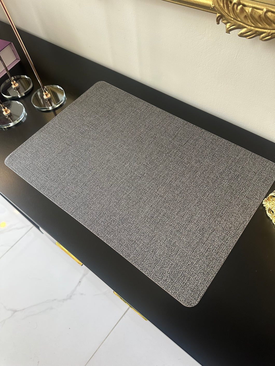 Leatherite Table mat grey 011