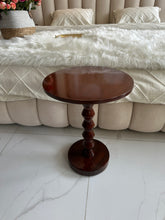 Heritage Side Table 002