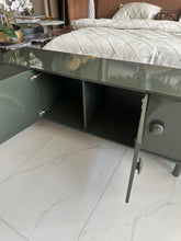 Nova TV Console