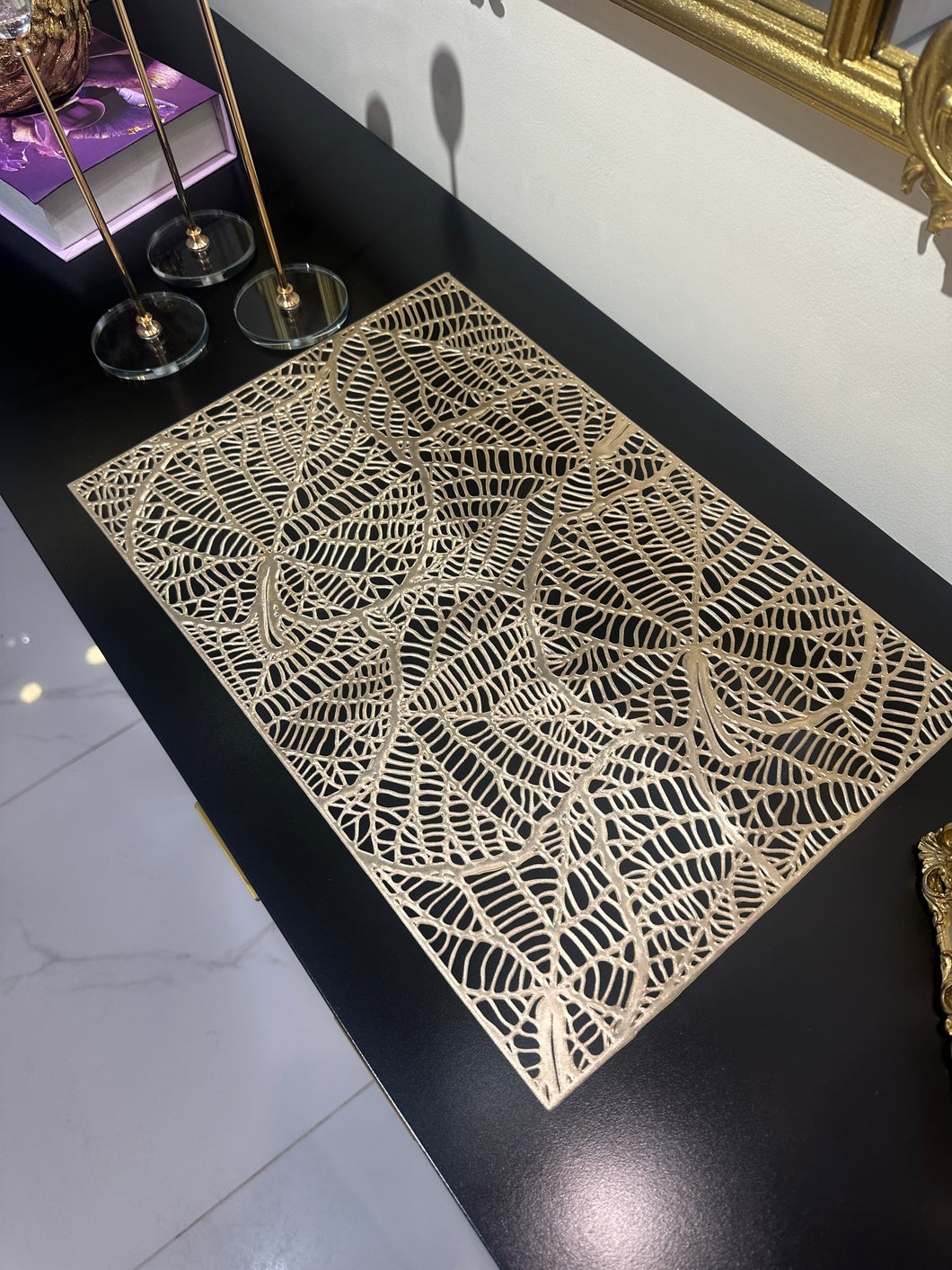 Table mat 72