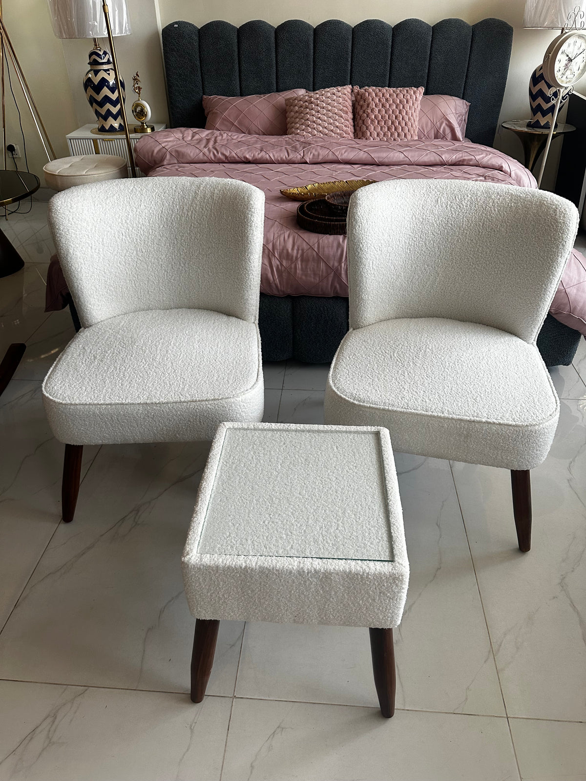 Allure Chairs without arms White Boucle
