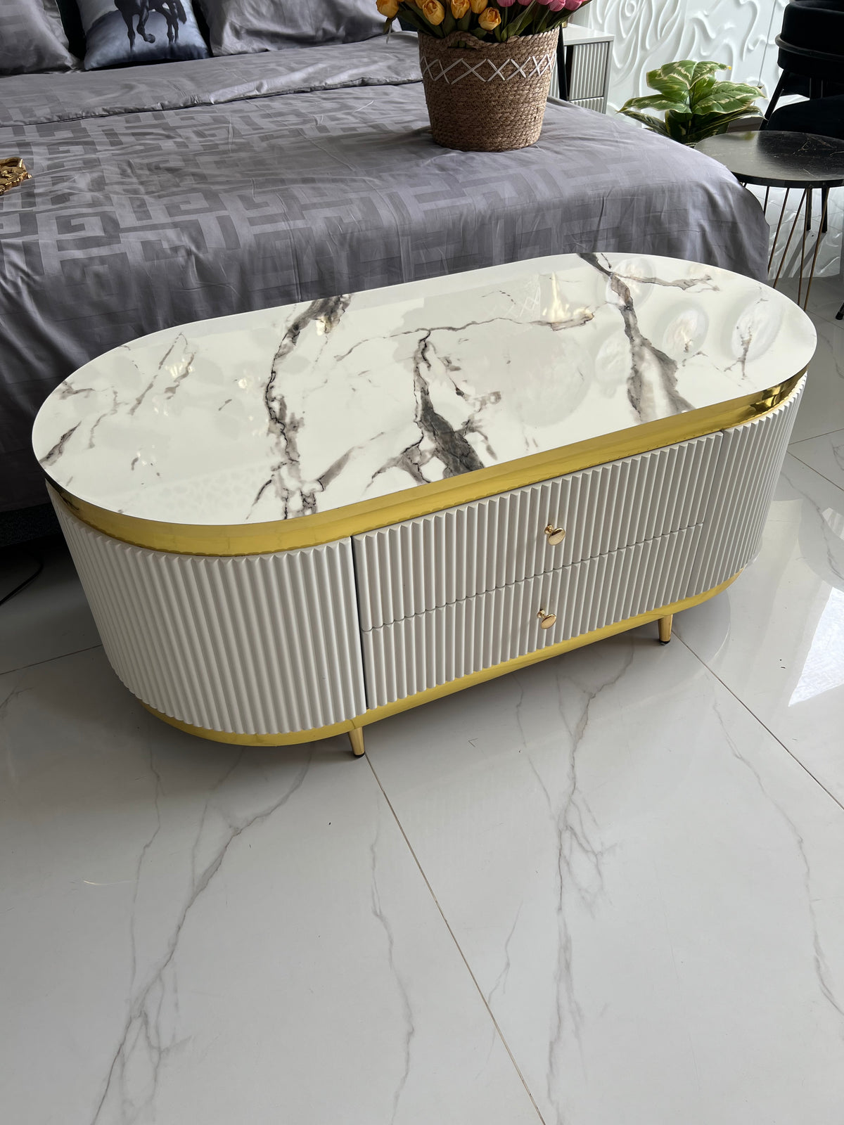 White Glor Coffee Table