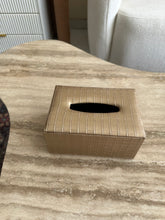 Leather Tissue box gold 18