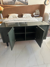Luna Side Board