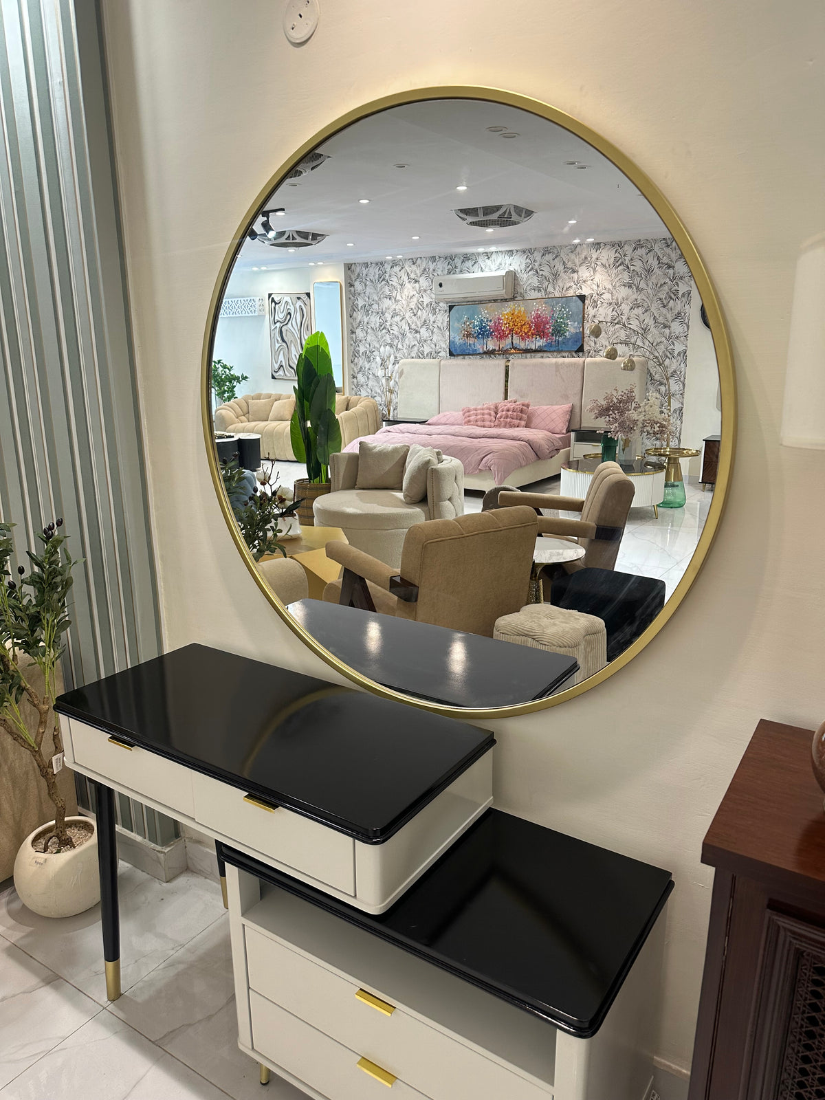 Diana Dressing Table