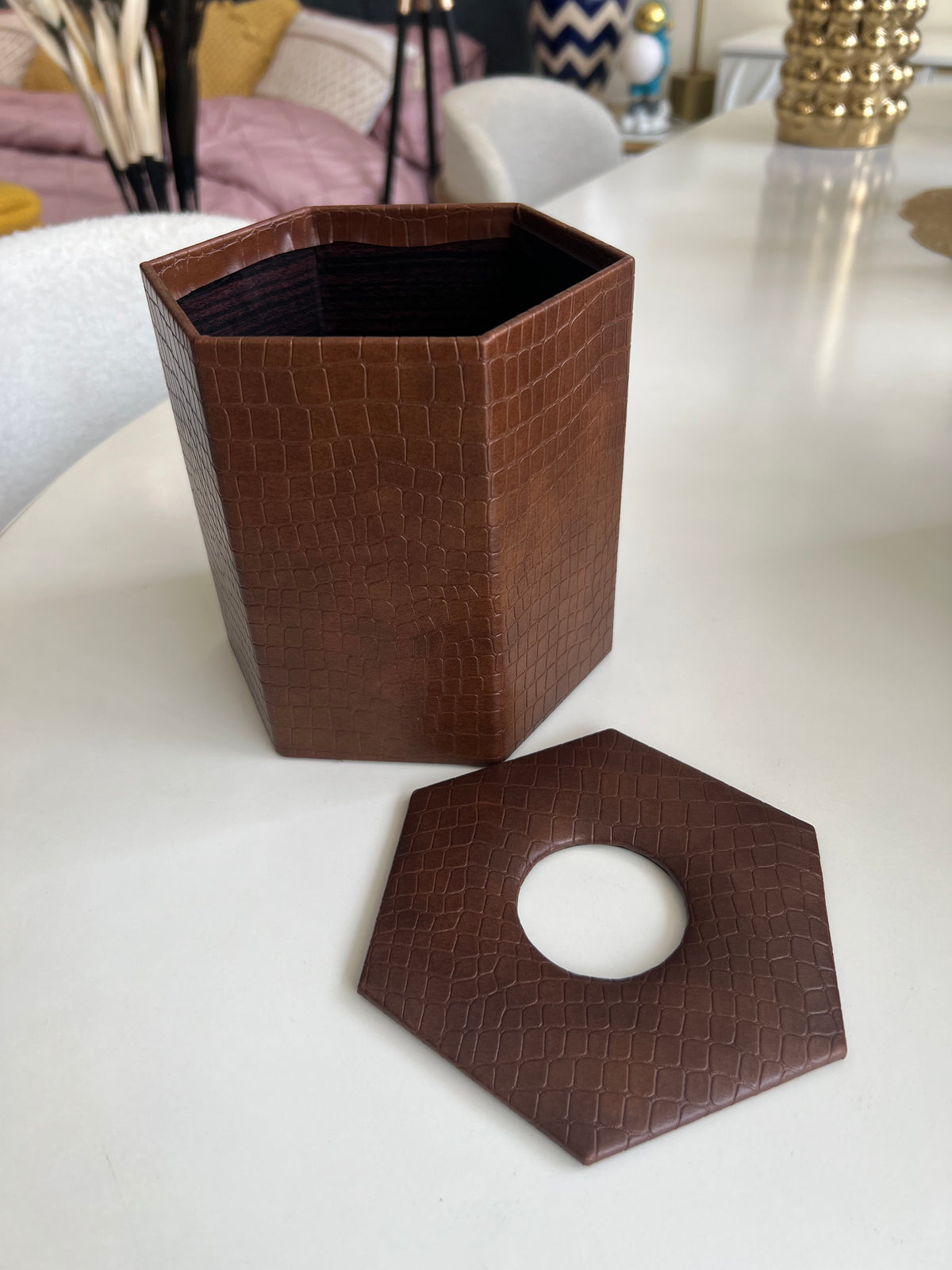 Leather Tissue box round 06