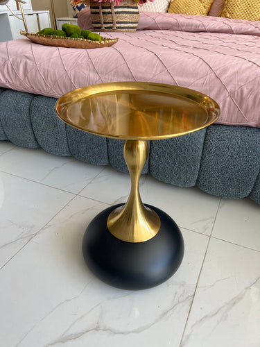 Brasswood Bloom Table Black