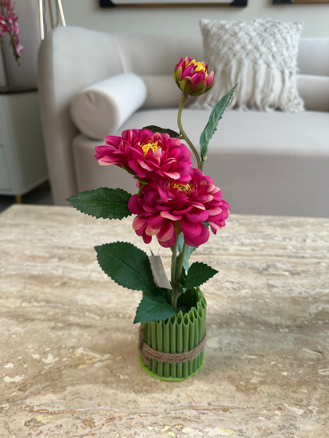Dahlia Flower Standing Bunch Magenta