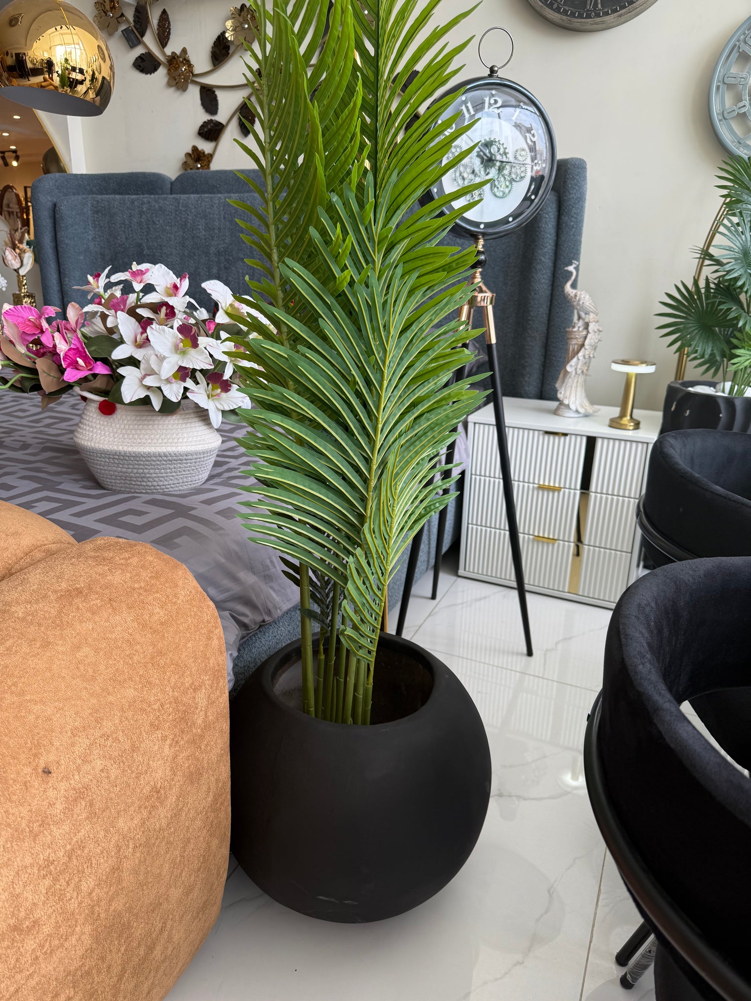 Round Pot Black/White – Wood Action
