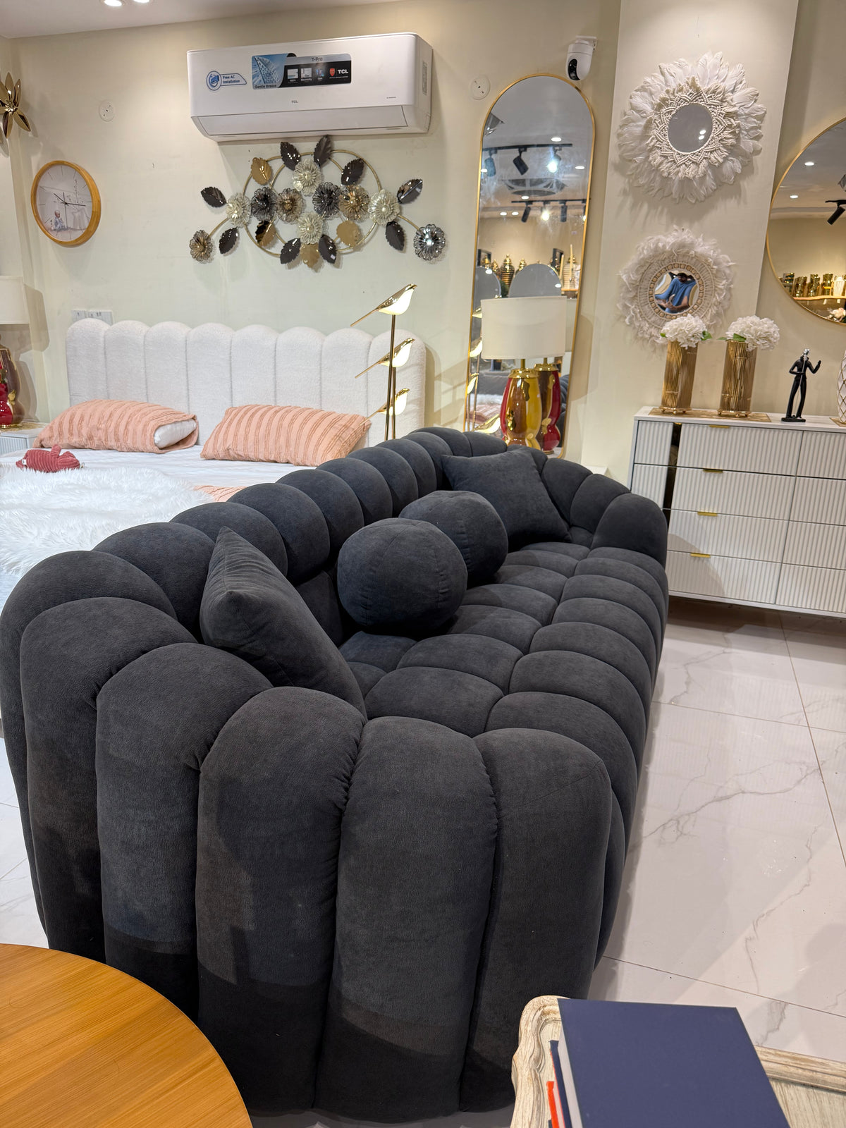 Bubble sofa 02