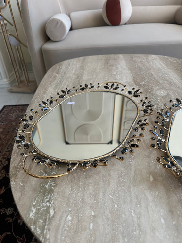 Gold with black crystals tray set