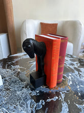 Bookend 005