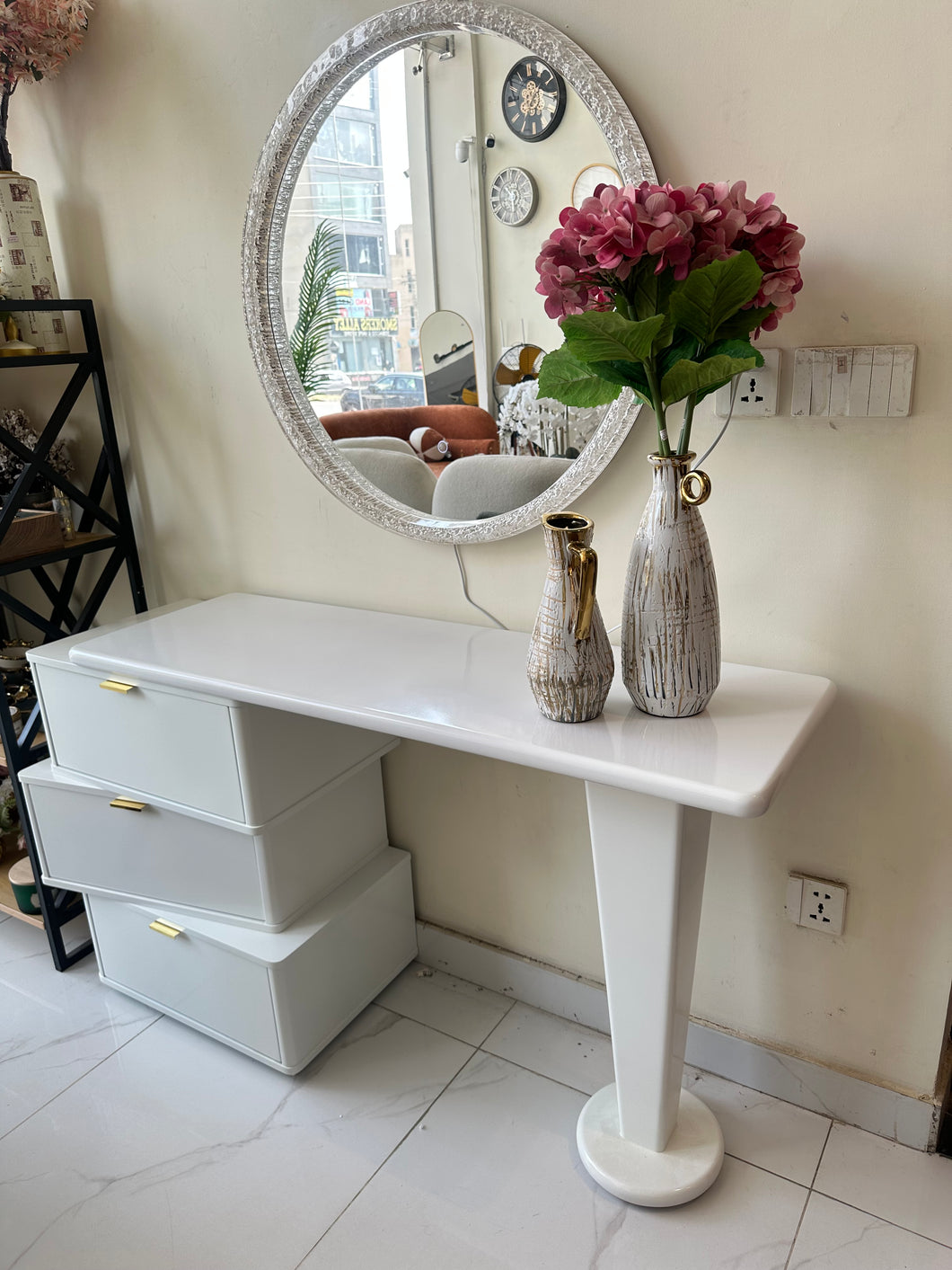 Capri Dressing Table