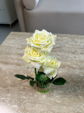 Rose Standing Bunch Off White