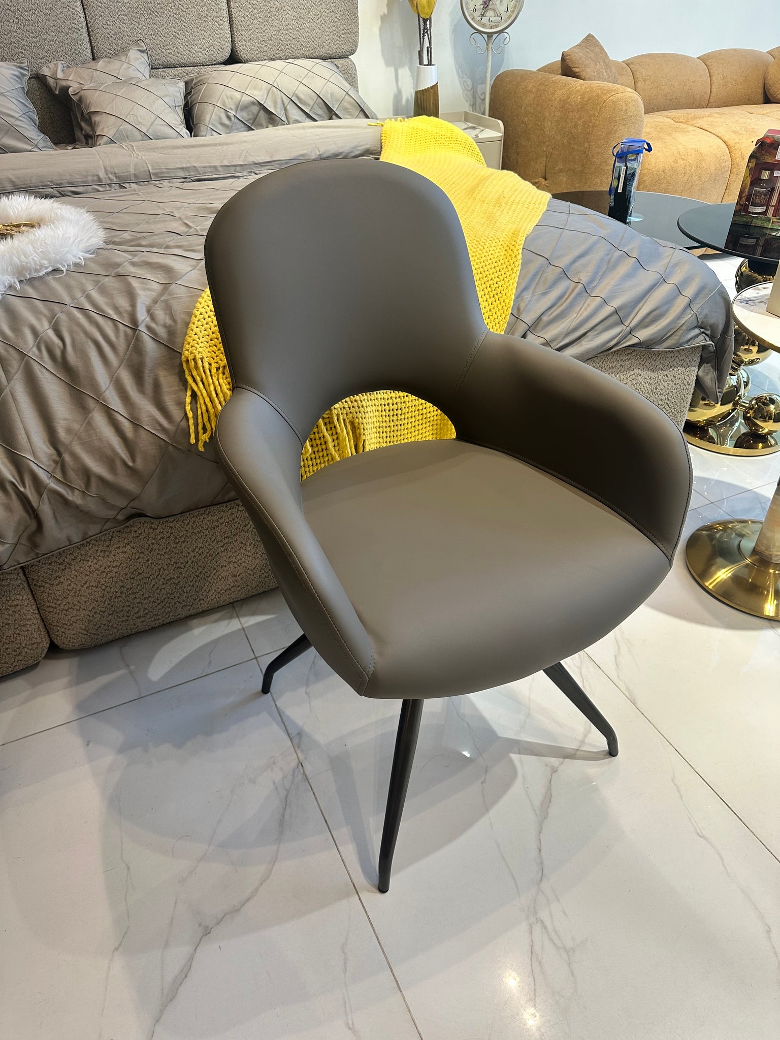 Nova Rotating Chair – Wood Action