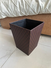 Leather Dust bin 03
