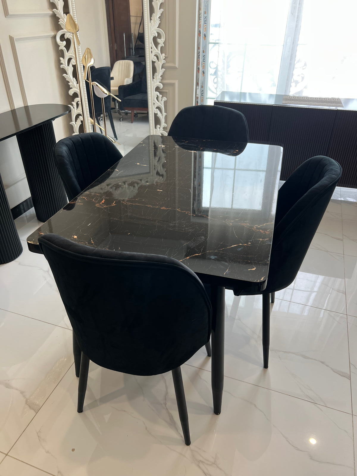 Artic Dining Table 4 seater