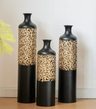 Metallic Floor Vase Black & Gold