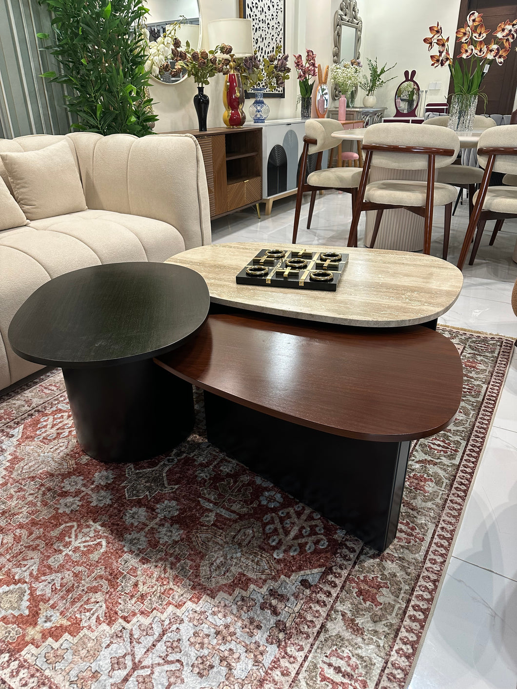 Pebble coffee table set of 3 (delivery only in Lahore)