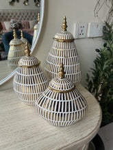 Ceramic candy 016