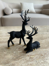 Regal Deer Sculpture set Black Small 003