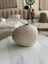 Terra 05 (Pebble Vase)