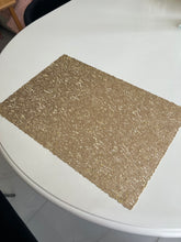Table mat 29