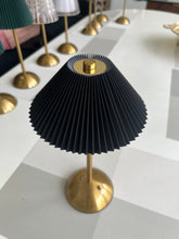 Black Led Rechargeable lamp 02