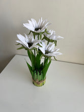 Standing Sunflower Bunch (Multiple colors)
