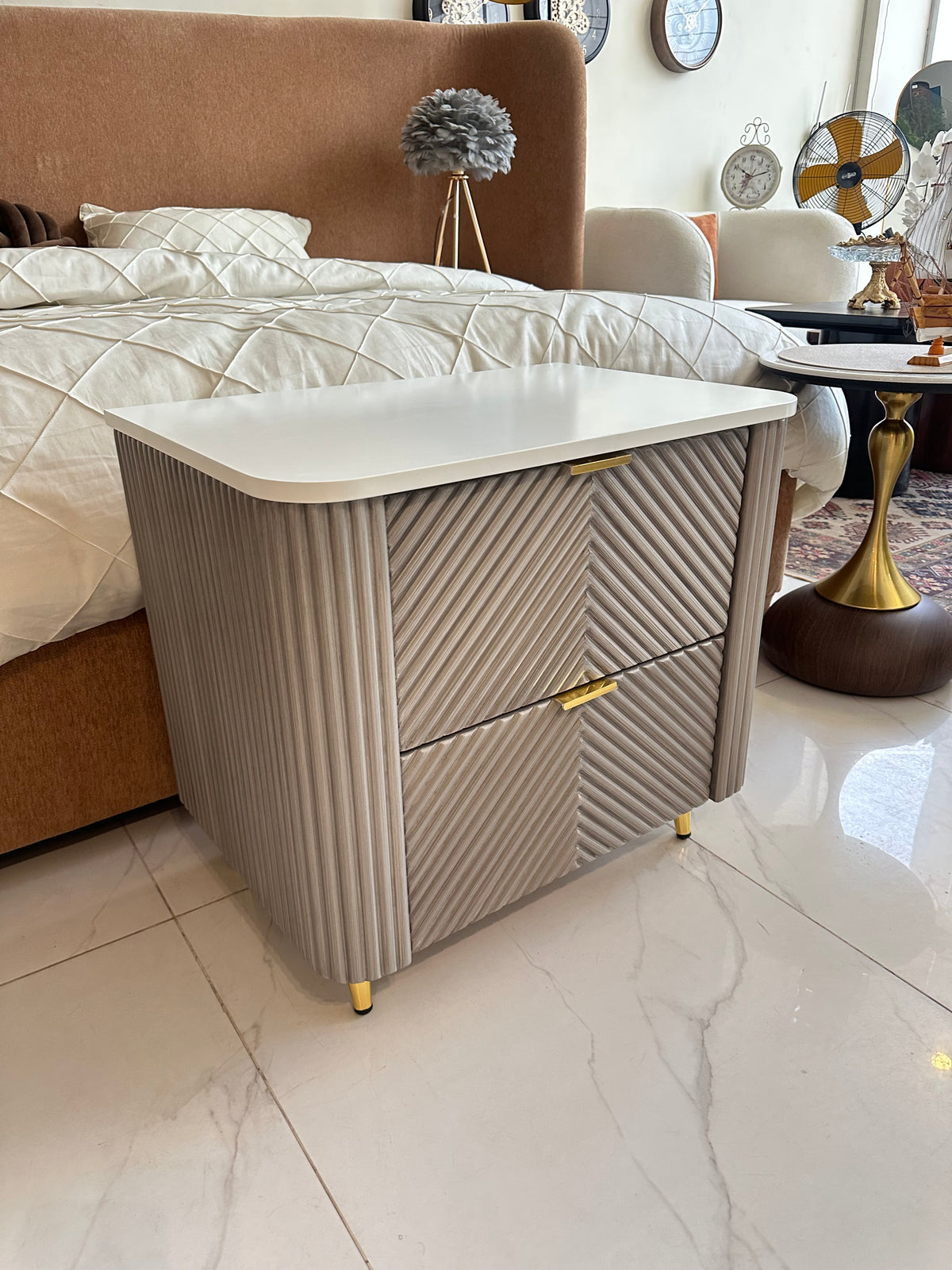 Espen Side Table Silver Grey