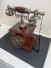 Telephone Vintage 03