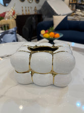 Gold & White jewel Tissue box 05
