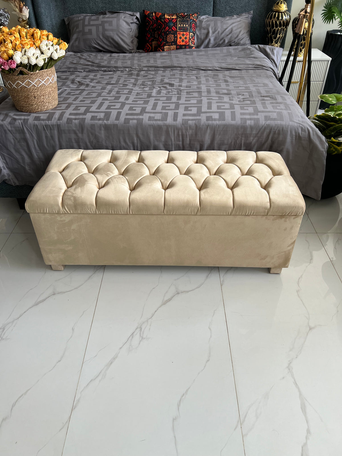 Beige Aster Puffy Storage