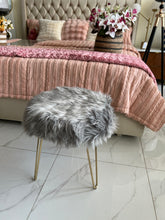 Fur Stool 03