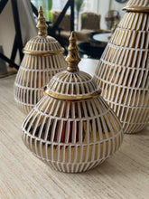 Ceramic candy 016