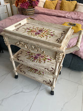 Hand painted trolley 04