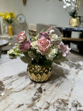 Ceramic Gold planter 01