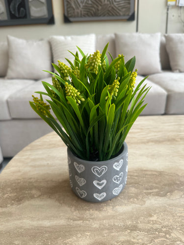 Heart Planter 002 Yellow