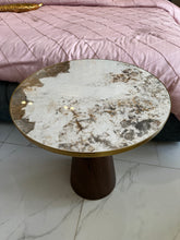 Imported Table 002 (Delivery only in Lahore)