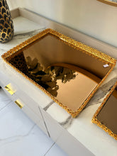 Metallic tray 008