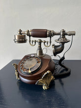 Telephone Vintage 09