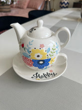 Floral Tea pot and cup set