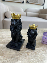 Regal Lion Sculpture Black