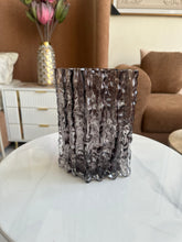 Textured Glass Vase black 003