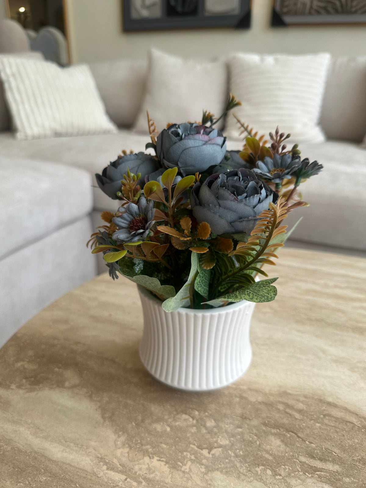 White Ribbed Planter 002 Blue