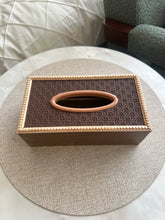 Wooden Tissue box 01