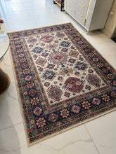 Modern Rug LM7