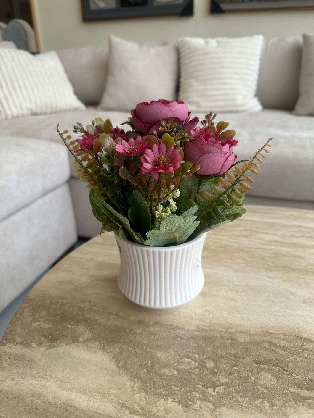 White Ribbed Planter 001 Pink