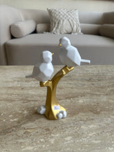 Bird on branch Sculpture